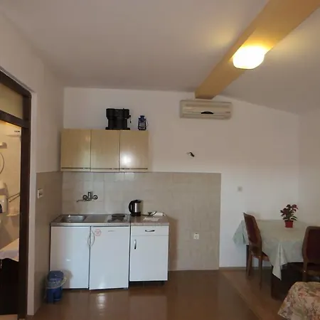 Apartment Studio Katica