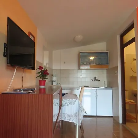 Studio Katica Apartment *